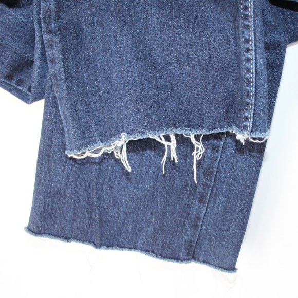 LEVIS CURVY CUT 528 LOW RISE DARK DENIM JEANS SZ 9 M JUNIORS BOOT CUT WIDE *RAW - Picture 9 of 16